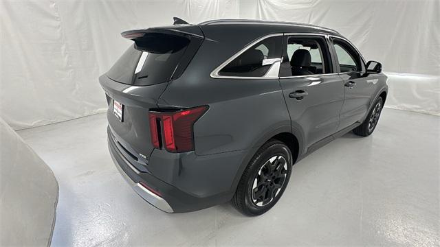 used 2024 Kia Sorento car, priced at $29,894