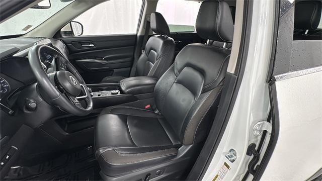 used 2022 Nissan Pathfinder car, priced at $28,354