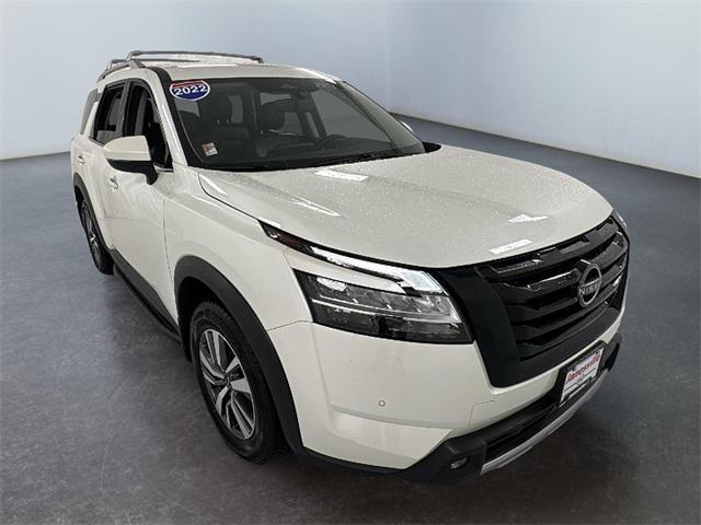 used 2022 Nissan Pathfinder car, priced at $28,800