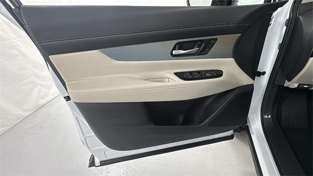 new 2025 Nissan Murano car, priced at $45,607
