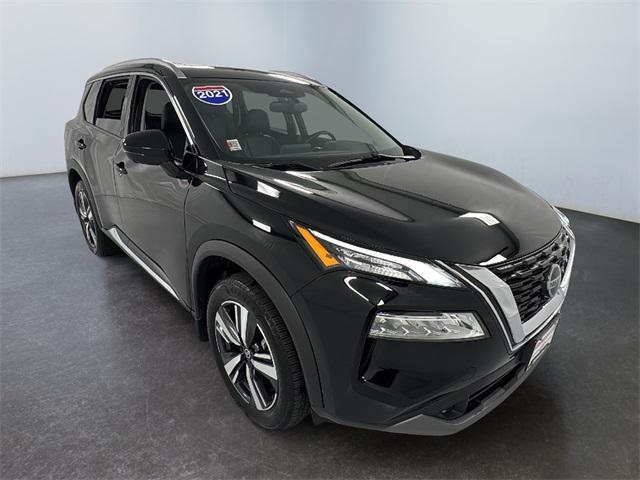 used 2021 Nissan Rogue car, priced at $25,534