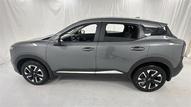 new 2025 Nissan Kicks car, priced at $26,555