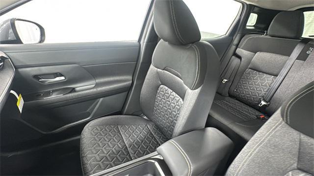 new 2025 Nissan Kicks car, priced at $26,555