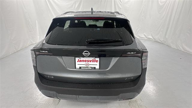 new 2025 Nissan Kicks car, priced at $26,555