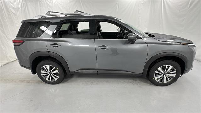 new 2025 Nissan Pathfinder car, priced at $42,582
