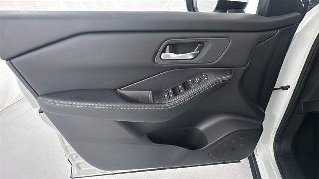new 2025 Nissan Rogue car, priced at $30,696