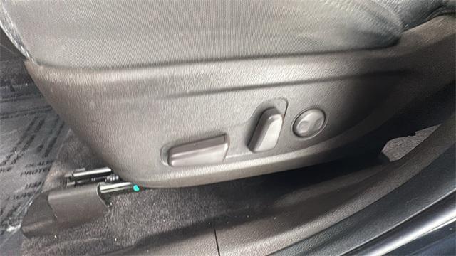 used 2020 Hyundai Santa Fe car, priced at $13,997