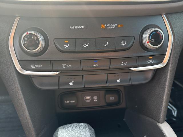 used 2020 Hyundai Santa Fe car, priced at $13,997