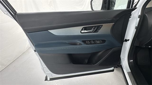 new 2025 Nissan Murano car, priced at $50,160