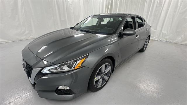 used 2022 Nissan Altima car, priced at $22,799