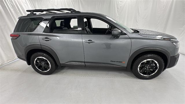 used 2025 Nissan Pathfinder car, priced at $38,900