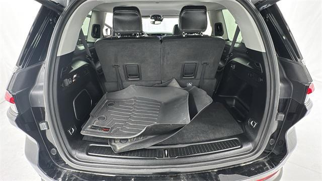 used 2021 Jeep Grand Cherokee L car, priced at $29,963