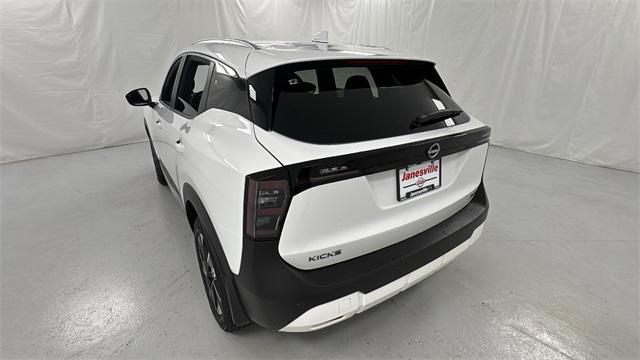 new 2025 Nissan Kicks car, priced at $26,555