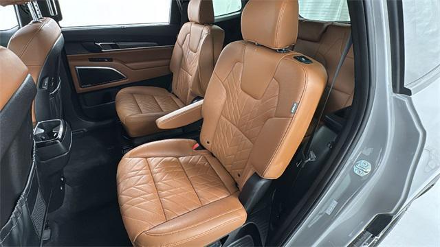 used 2025 Kia Telluride car, priced at $48,876
