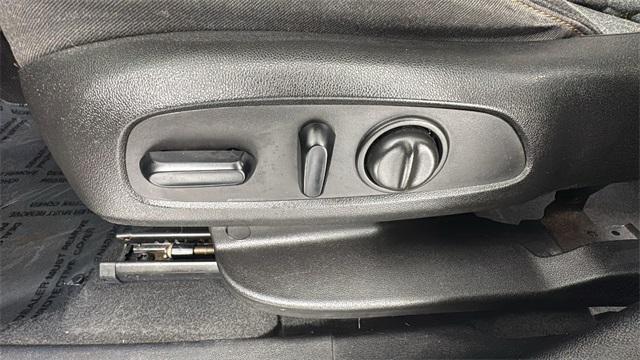 used 2018 Chevrolet Equinox car, priced at $9,900