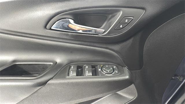 used 2018 Chevrolet Equinox car, priced at $9,900