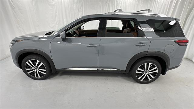 new 2025 Nissan Pathfinder car, priced at $49,122