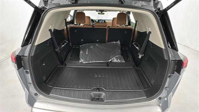 new 2025 Nissan Pathfinder car, priced at $49,122