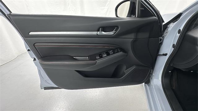 used 2023 Nissan Altima car, priced at $24,389