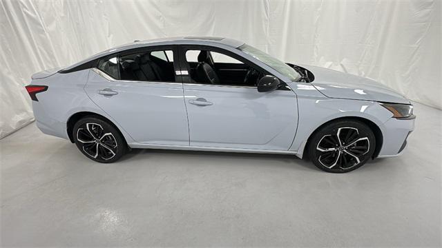 used 2023 Nissan Altima car, priced at $24,389