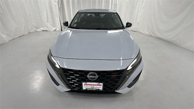 used 2023 Nissan Altima car, priced at $24,389