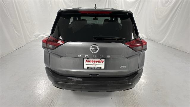 used 2021 Nissan Rogue car, priced at $22,400