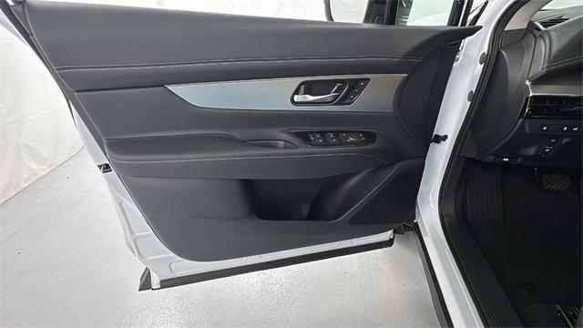 new 2025 Nissan Murano car, priced at $45,411