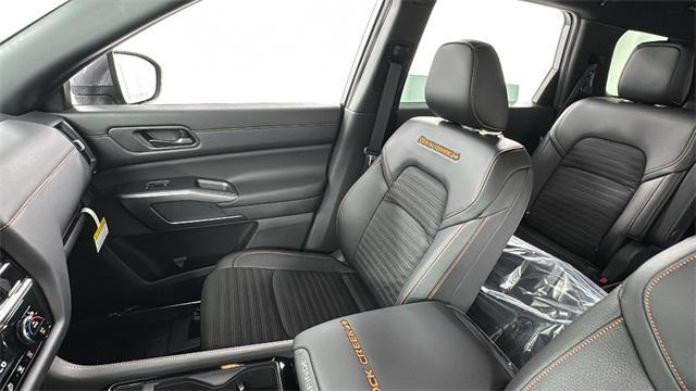 new 2025 Nissan Pathfinder car, priced at $42,243