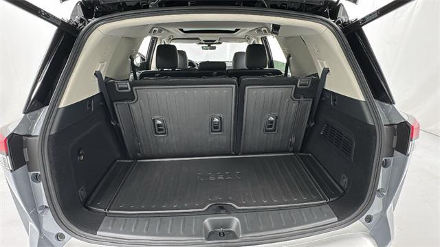 new 2025 Nissan Pathfinder car, priced at $50,236