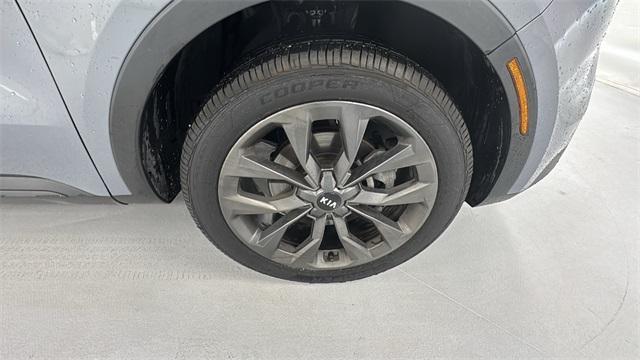 used 2021 Kia Sorento car, priced at $22,407