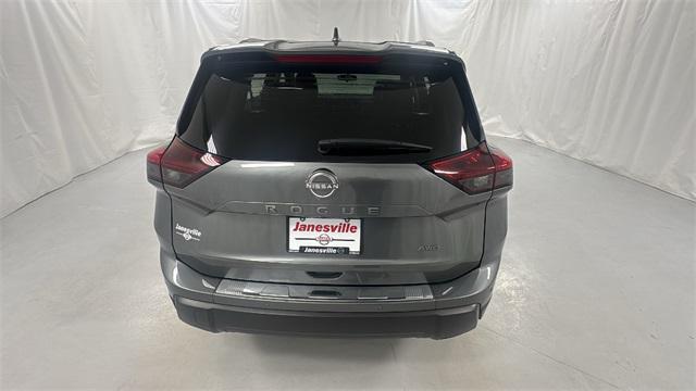 used 2025 Nissan Rogue car, priced at $27,921
