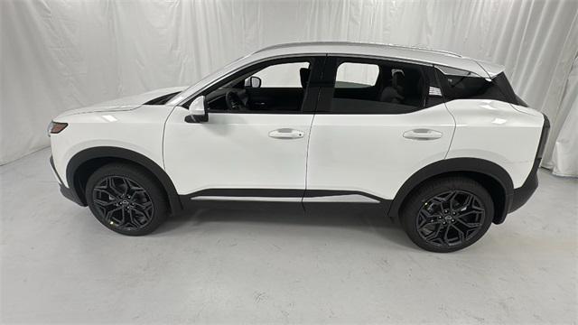 new 2025 Nissan Kicks car, priced at $27,690