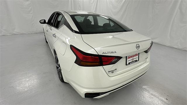 used 2020 Nissan Altima car, priced at $18,900