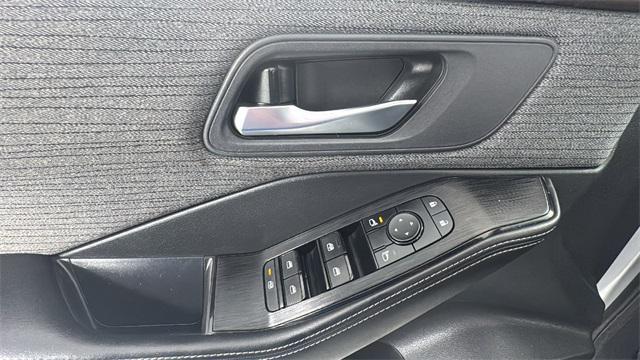 used 2022 Nissan Rogue car, priced at $23,476