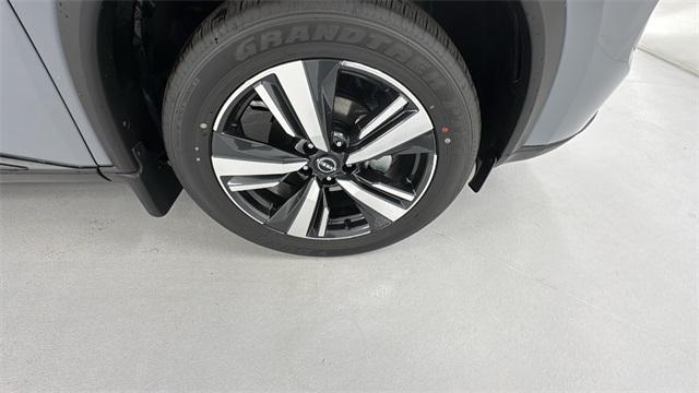 new 2025 Nissan Rogue car, priced at $38,008