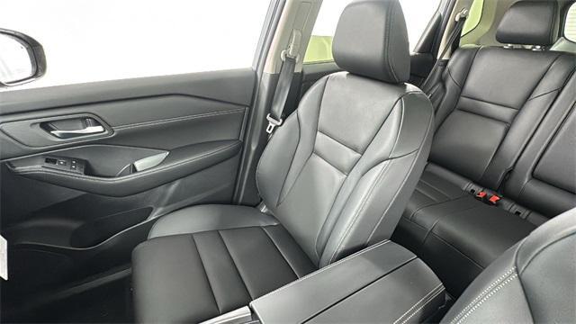 new 2025 Nissan Rogue car, priced at $38,008