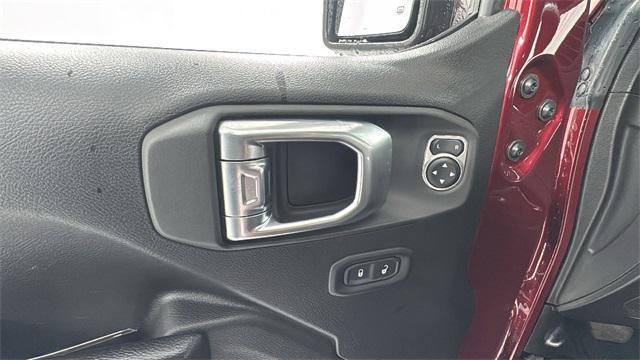 used 2022 Jeep Gladiator car, priced at $29,531