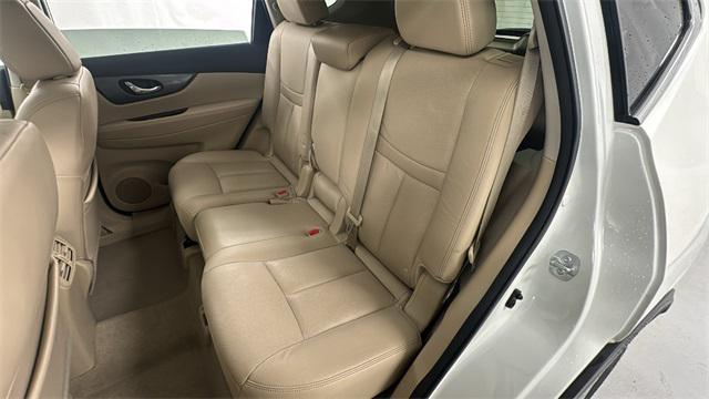 used 2015 Nissan Rogue car, priced at $10,400