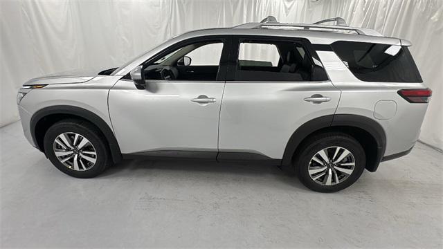 new 2025 Nissan Pathfinder car, priced at $37,442