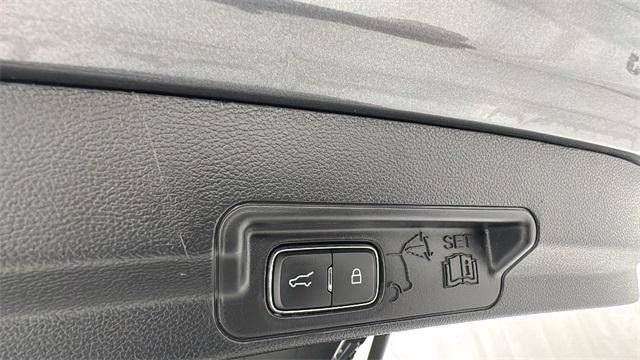 used 2022 Ford Explorer car, priced at $36,462