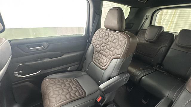 new 2025 Nissan Armada car, priced at $73,289