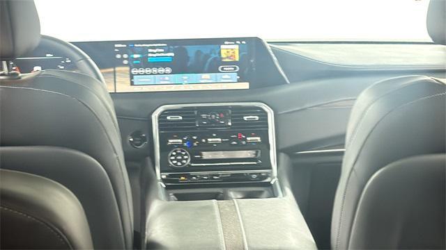 new 2025 Nissan Armada car, priced at $73,289