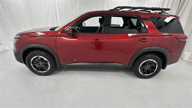 new 2025 Nissan Pathfinder car, priced at $42,826