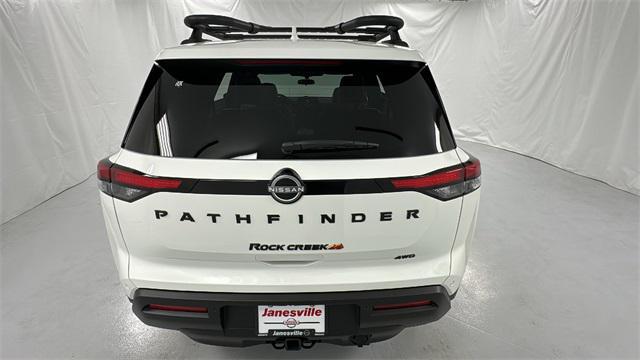 new 2024 Nissan Pathfinder car, priced at $41,132