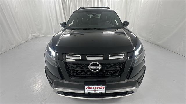 new 2025 Nissan Pathfinder car, priced at $37,243