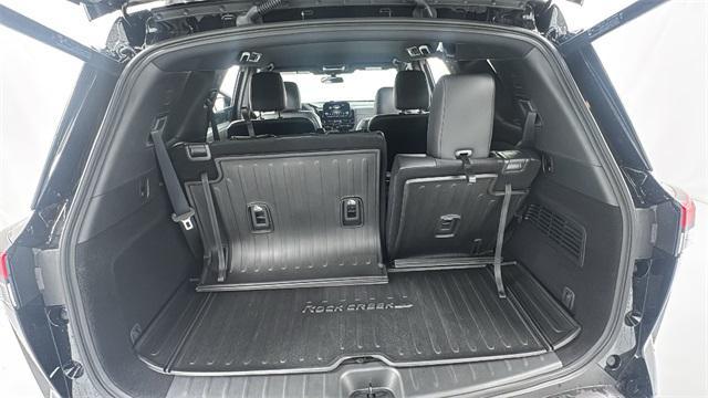 new 2025 Nissan Pathfinder car, priced at $37,243