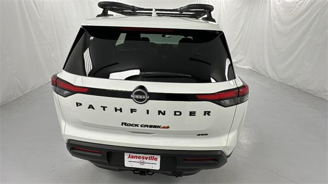 new 2024 Nissan Pathfinder car, priced at $41,132