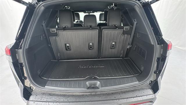 new 2025 Nissan Pathfinder car, priced at $42,435