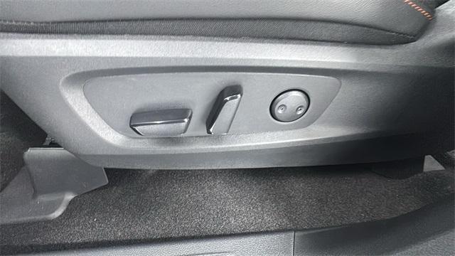 new 2025 Nissan Pathfinder car, priced at $42,435