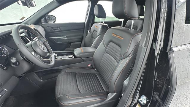 new 2025 Nissan Pathfinder car, priced at $42,435